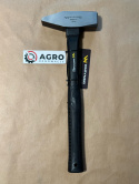 Młotek ślusarski 1500g. Waryński